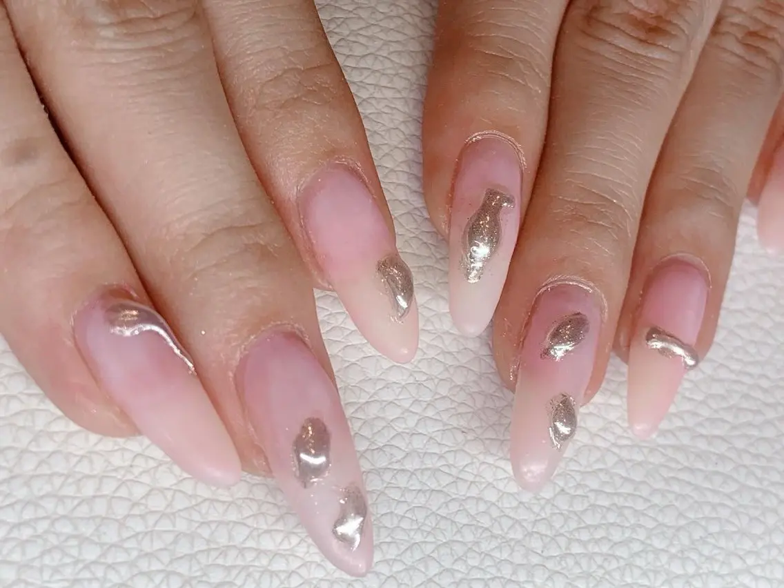 ネイル マットネイル ミラーネイル ピンク NAIL__ KOKOのネイルデザイン