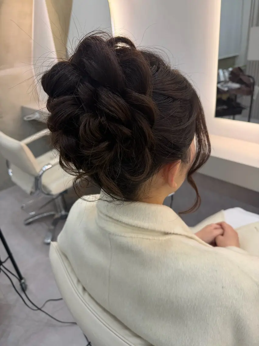 セミロング ヘアアレンジ ヘアセット Aloa透明感ヘア ♡kanami♡のヘアスタイル
