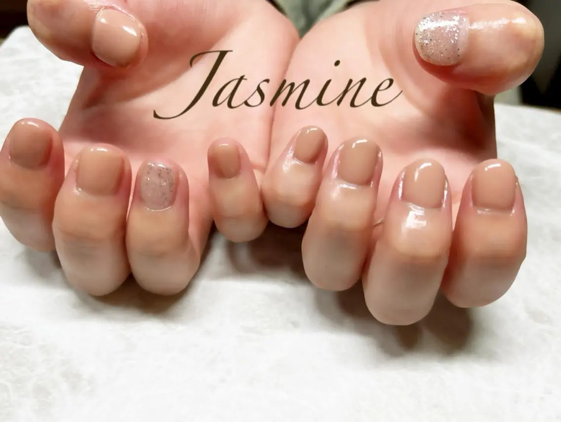 ネイル ワンカラーネイル ハンドネイル Jasmine 林のネイルデザイン