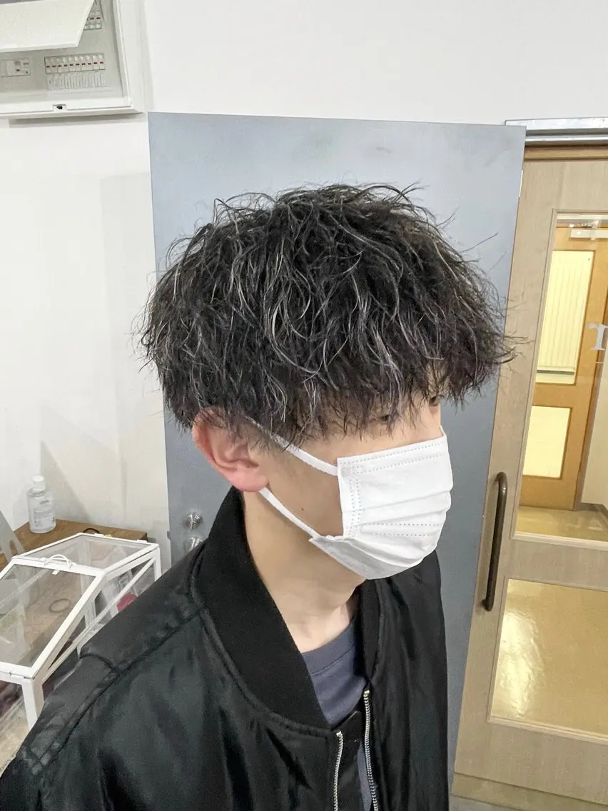 ショート パーマ メンズ エビスザキレン／メン ズ／心斎橋🌳のヘアスタイル