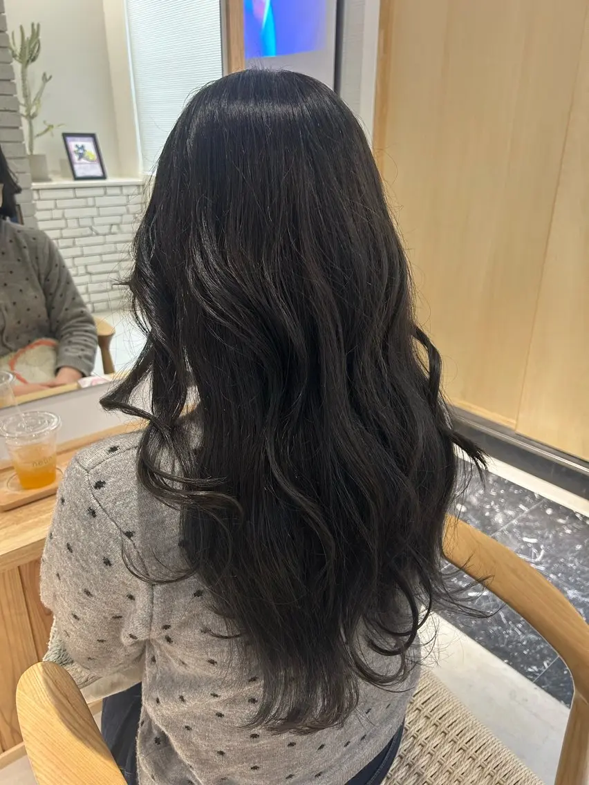 ロング ヘアカラー chiharu 𝜗𝜚꙳.*のヘアスタイル