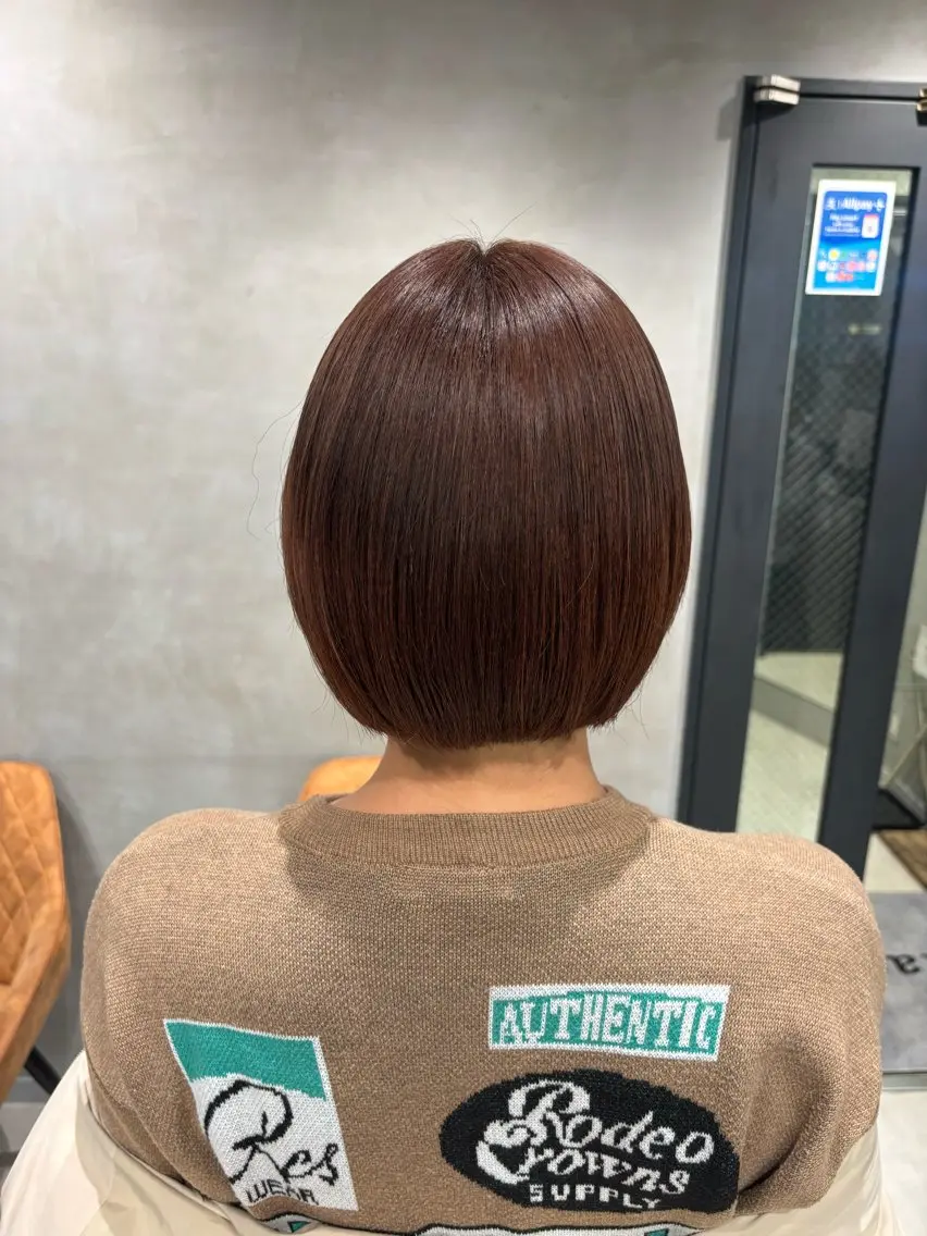 ショート カラー ヘアカラー 艶カラー✨️縮毛矯正 ×耳ツボ💠mamiのヘアスタイル