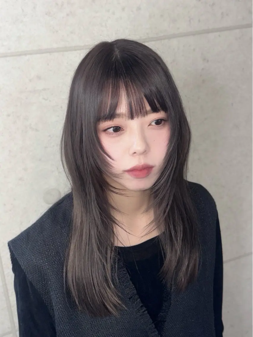 セミロング カット ヘアカラー トリートメント STAYGOLD⭐️ NANAMIのヘアスタイル