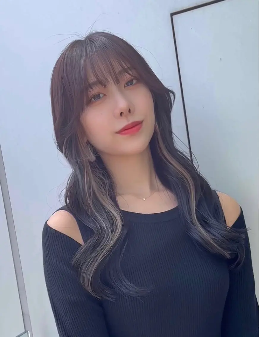 セミロング カラー カット ヘアカラー トリートメント 🌫️大人韓国ヘア 🌫️naoyaのヘアスタイル