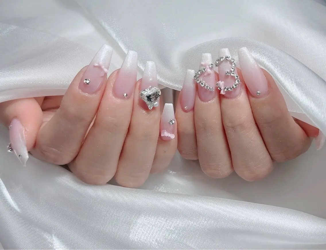 ネイル アートネイル 韓国ネイル 持ち込み ワンホンネイル ハンドネイル Lenie Nail Salonのネイルデザイン