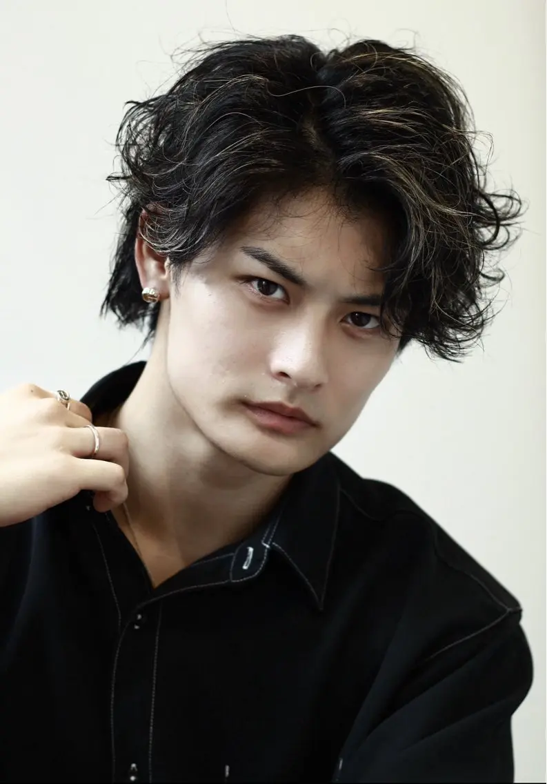 ミディアム ミディアムパーマ カット パーマ ✨垢抜け×大日イオン ×似合わせ井谷拓馬のヘアスタイル