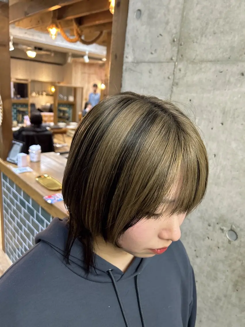 ショート カラー ヘアカラー トリートメント 🎨デザイン🥇 美髪・艶髪　日暮千敬のヘアスタイル