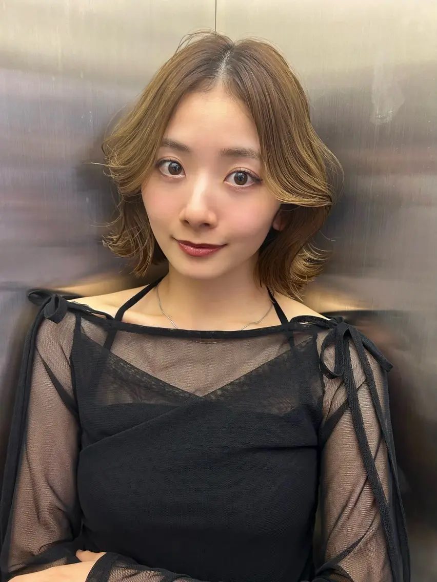 ミディアム カラー カット ヘアカラー トリートメント レイヤー/縮毛矯正/ ワンカラー/渡部晃輝のヘアスタイル