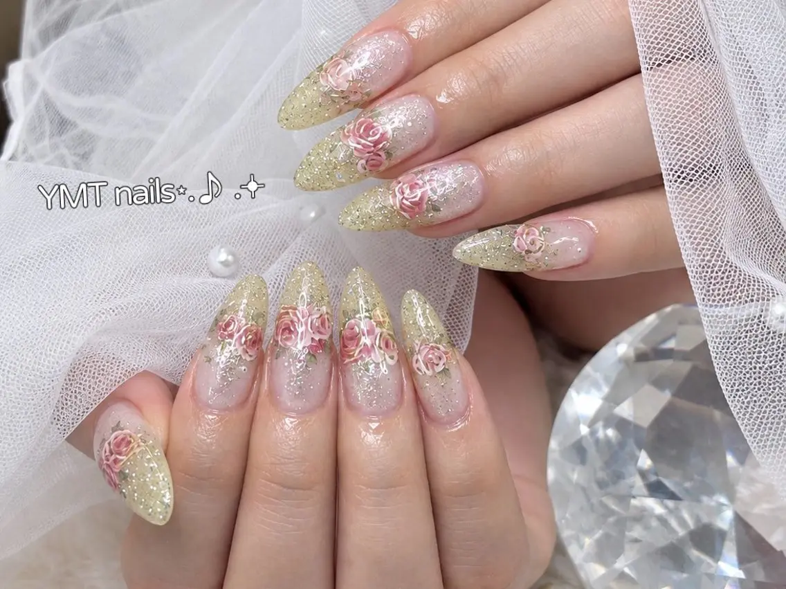 ネイル ハンドネイル mochi nailsのネイルデザイン