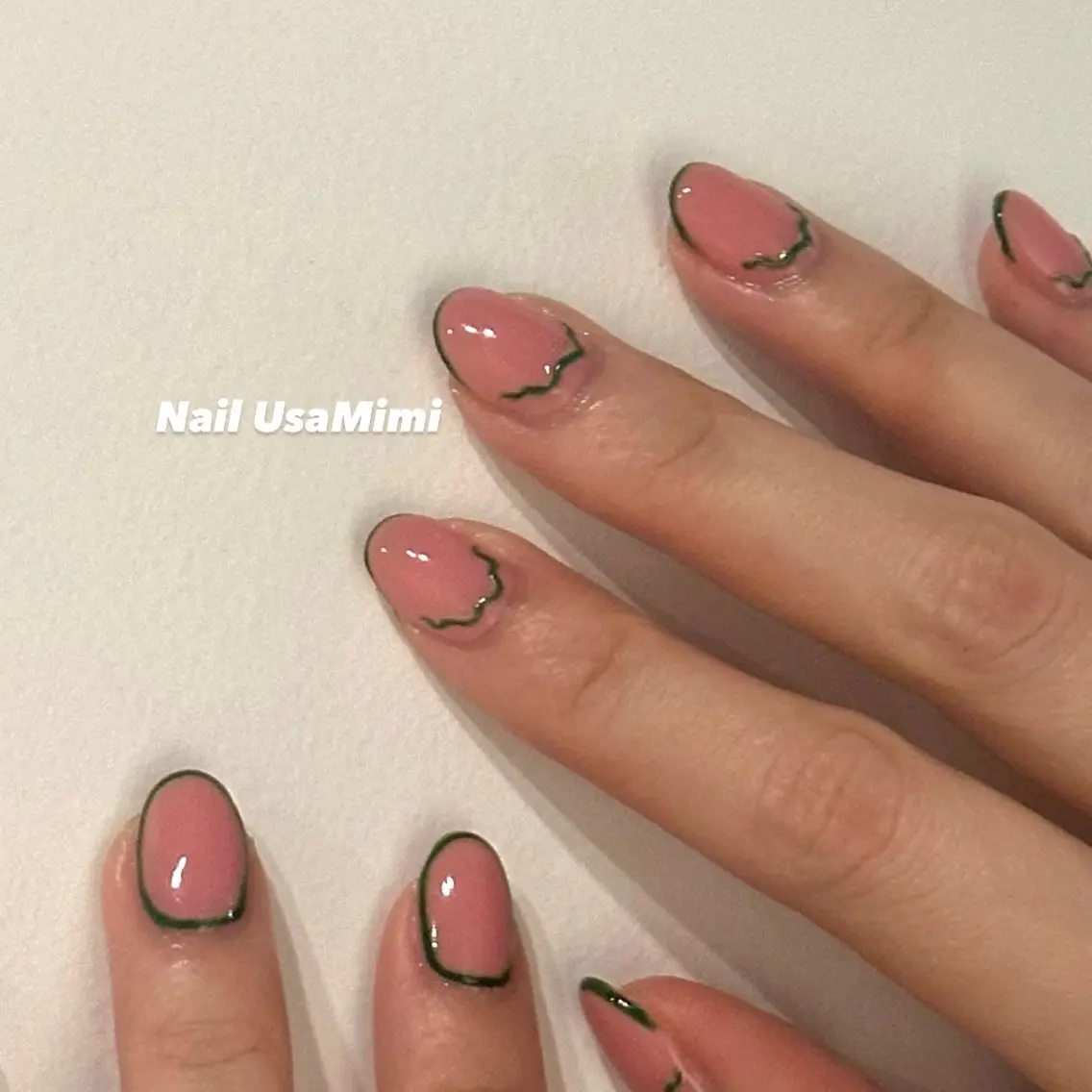 ネイル フットネイル フレンチネイル ジェルネイル ガラスフレンチ マグネットネイル ハンドネイル 本町ネイルNail UsaMimiのネイルデザイン