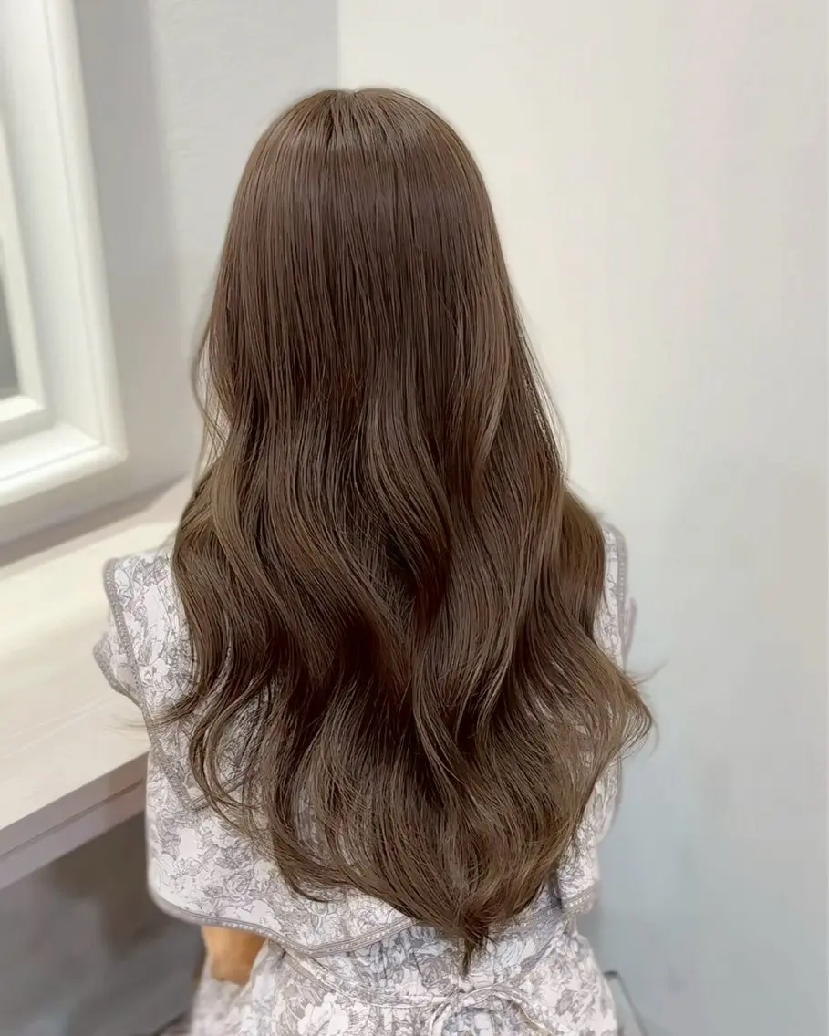ロング miyuu / ioe  茶屋町のヘアスタイル