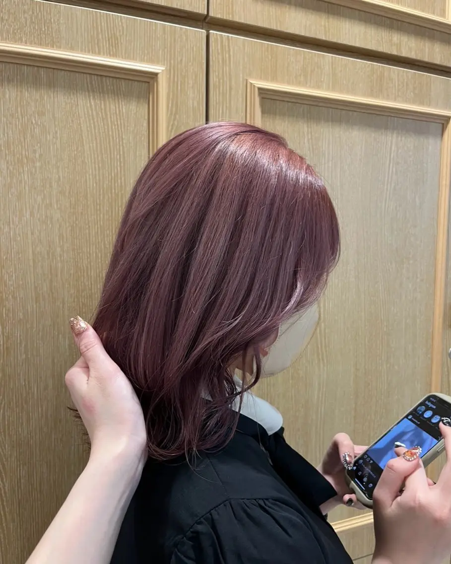 ミディアム La Blessのヘアスタイル