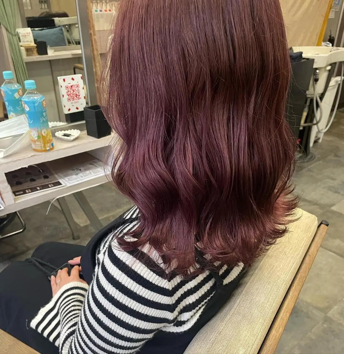 ミディアム カラー ブリーチ ダブルカラー イヤリングカラー ピンクカラー トリートメント 吉村 夏椰のヘアスタイル