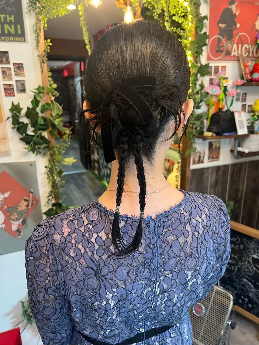 セミロング ヘアセット カラーパティシエ facce🌼ikoのヘアスタイル