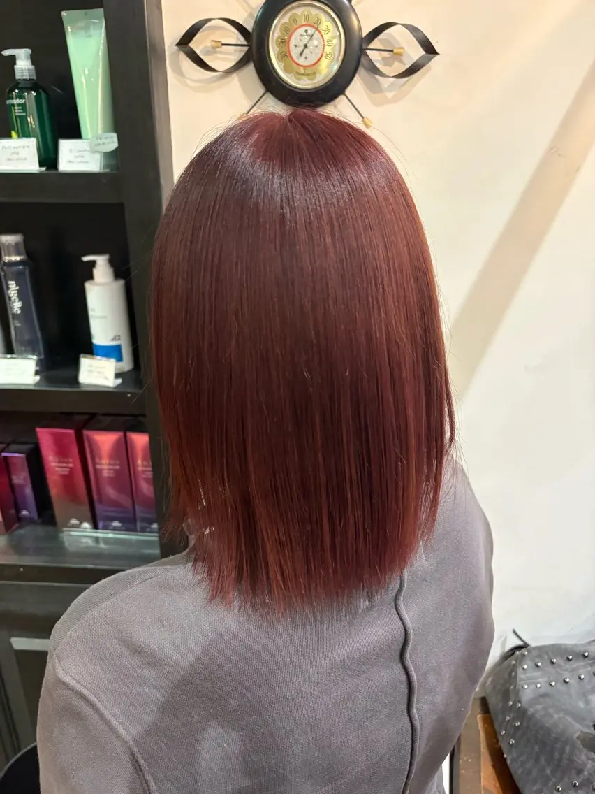 ミディアム カラー いとい なぎさ🌛🧁⋆*のヘアスタイル