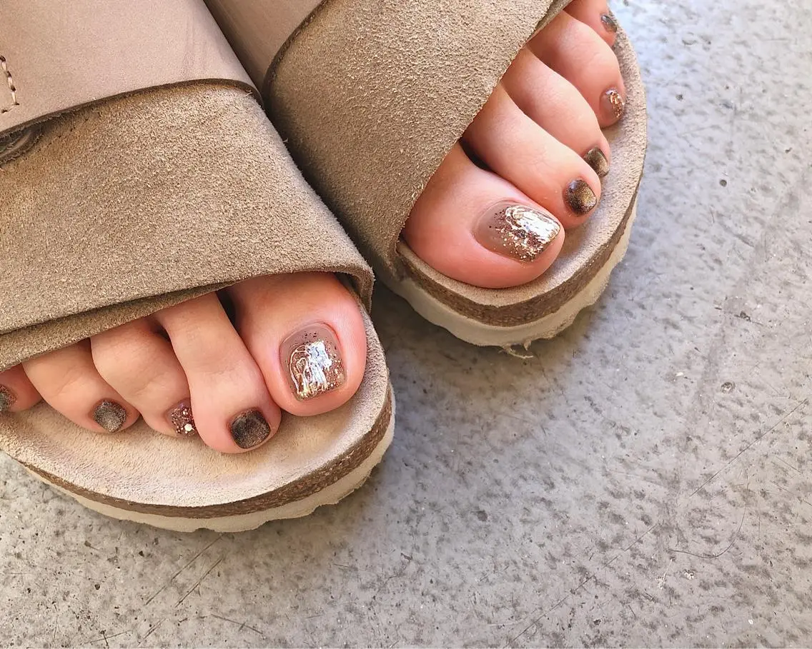ネイル フットネイル saki_ nail heronのネイルデザイン