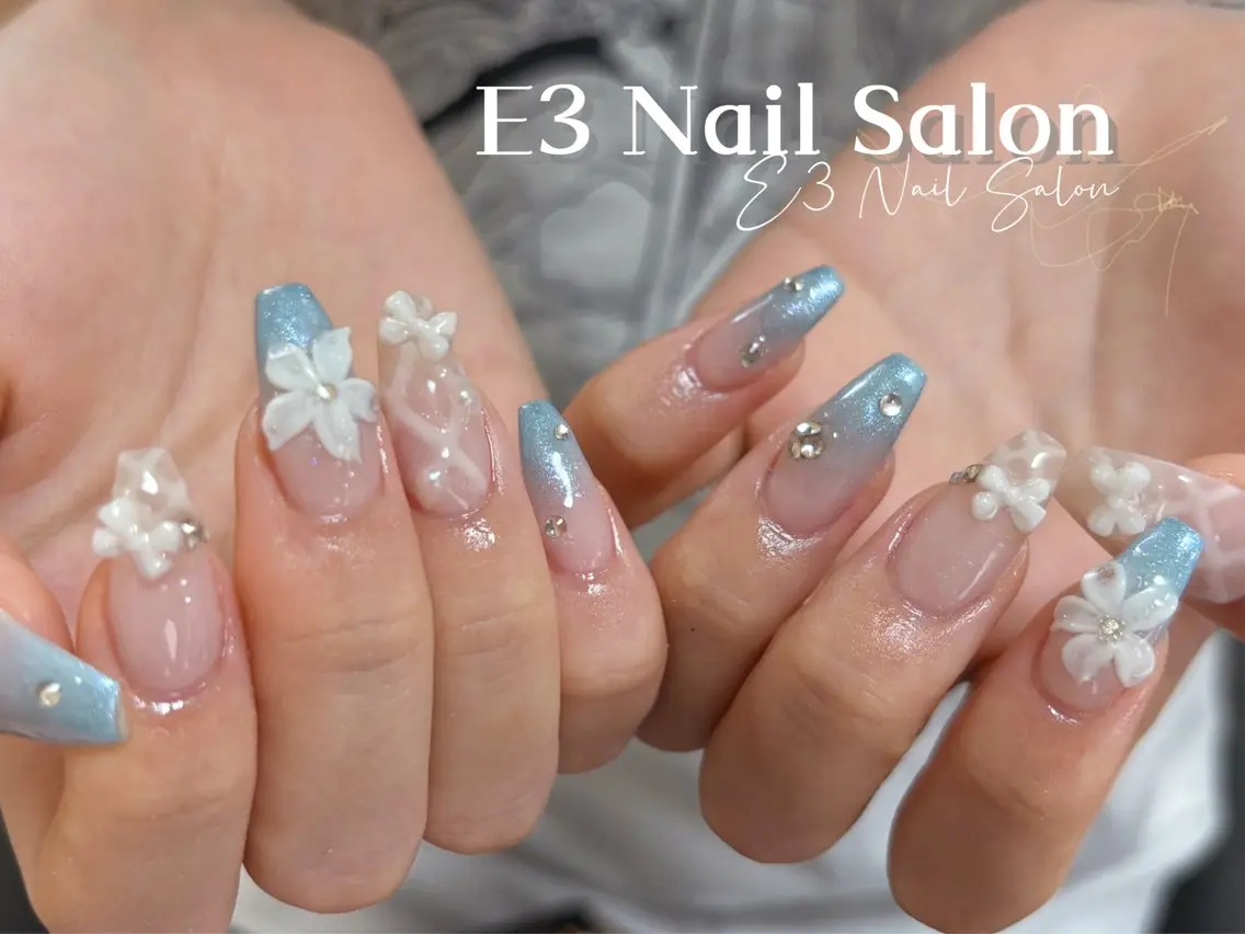 ネイル 桜ネイル フレンチネイル ジェルネイル ガラスフレンチ グラデーション ハンドネイル E3 Nail Salonのネイルデザイン