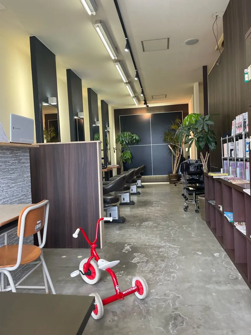 Hair salon (KULLY's)のヘアスタイル