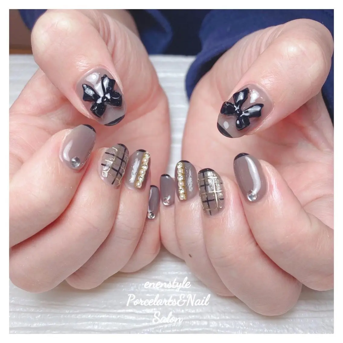 ミディアム ネイル 🐾enen style 🐾のネイルデザイン