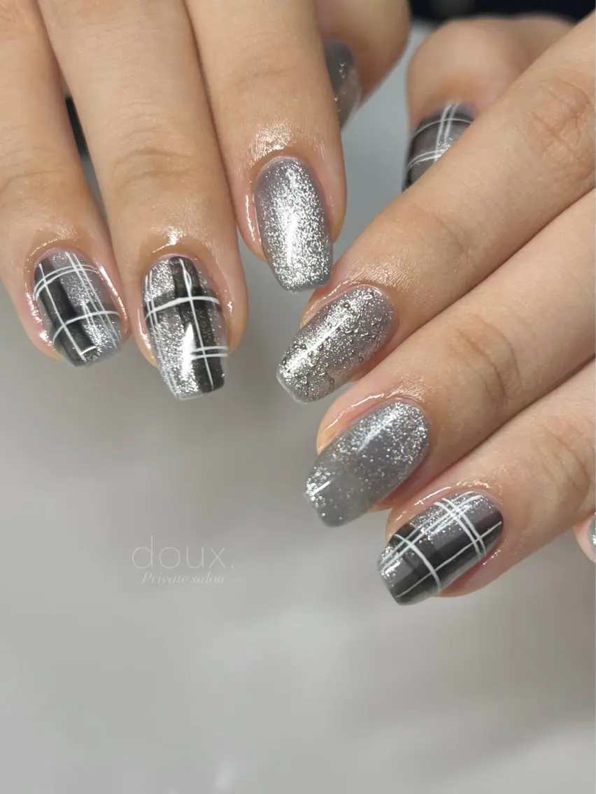 ネイル 韓国ネイル マグネットネイル ミラーネイル 持ち込み ニュアンスネイル ハンドネイル doux. nailのネイルデザイン
