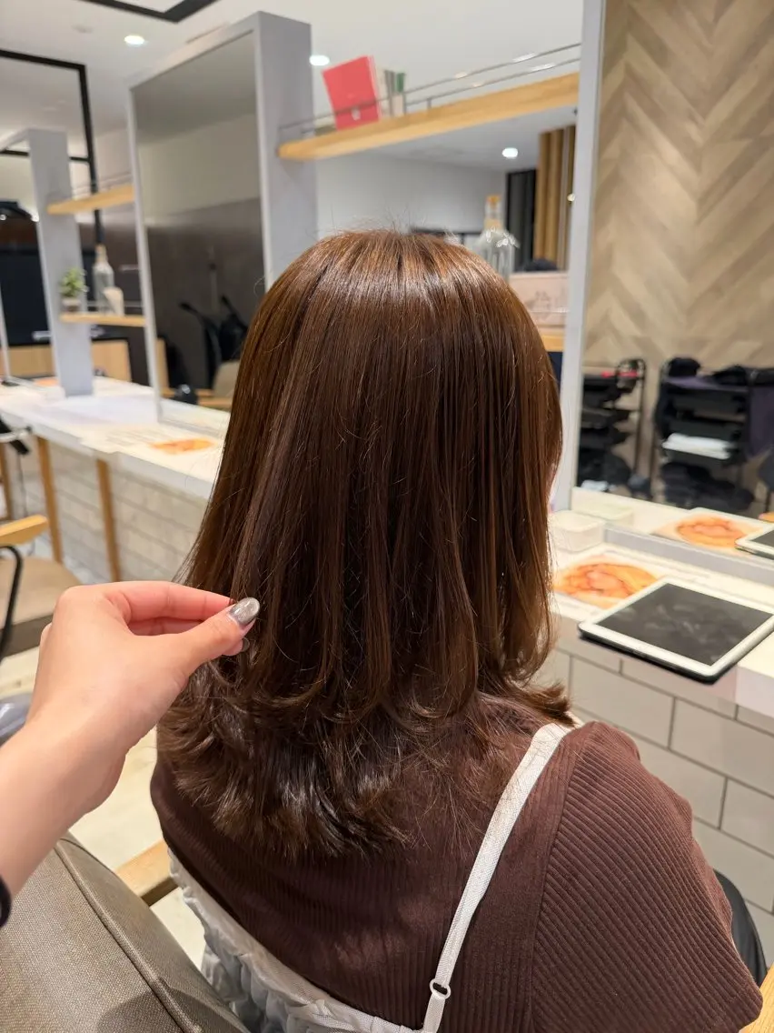 ミディアム 小野寺 好花のヘアスタイル