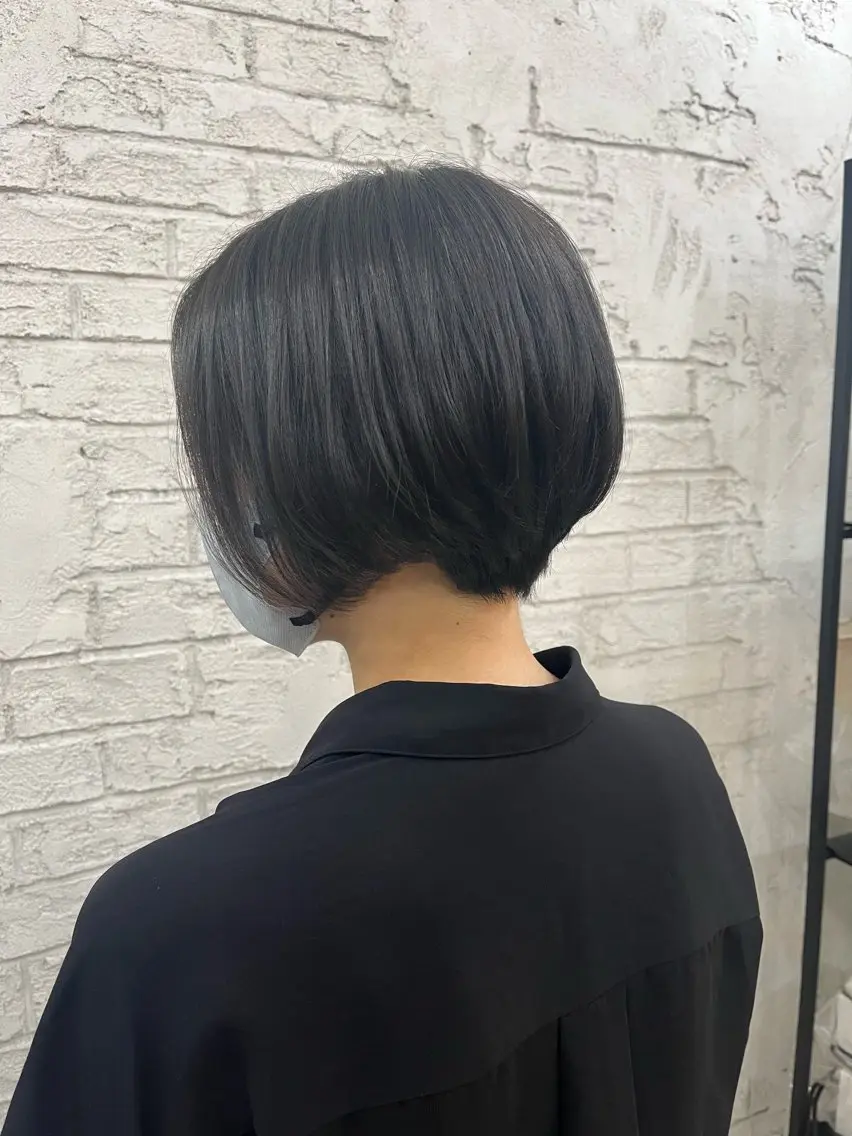 ショート 🪽髪質改善縮毛矯正 🤍MIU🤍のヘアスタイル