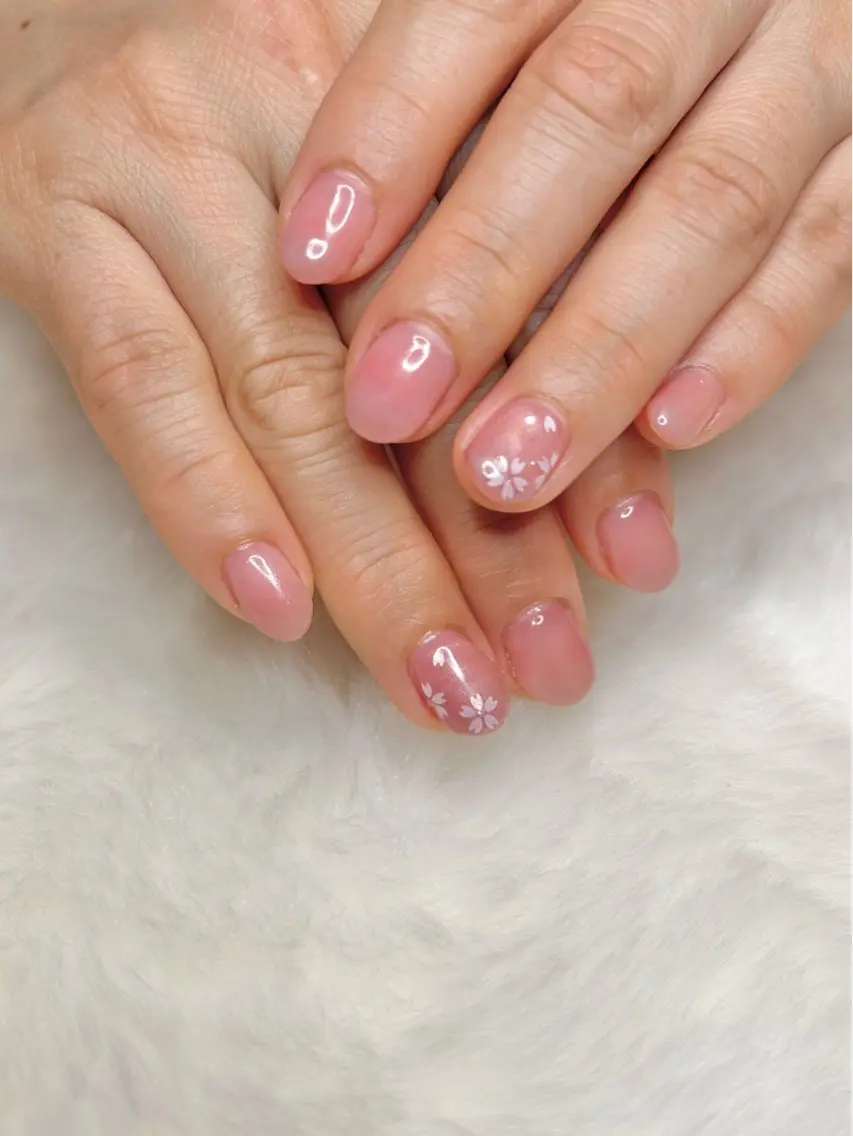 ネイル Lily nailのネイルデザイン