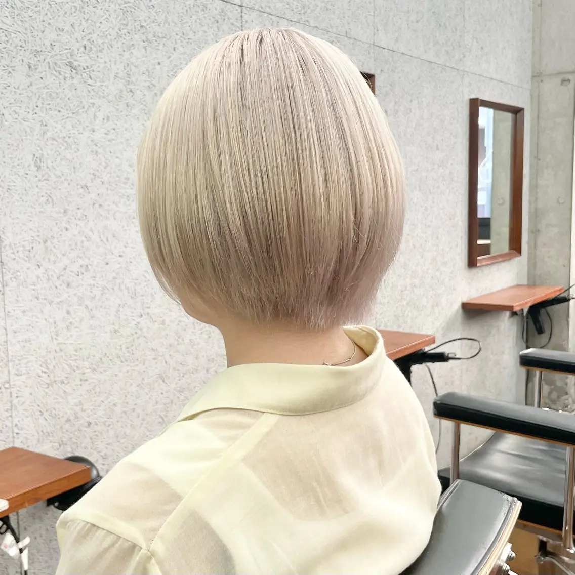 ショート カラー メンズ メンズブリーチ メンズウルフカット ブリーチ ブロンド ホワイトブロンド カット ヘアカラー トリートメント ヘアセット ✂︎ウルフ・ショート ✂︎MIKUNIのヘアスタイル