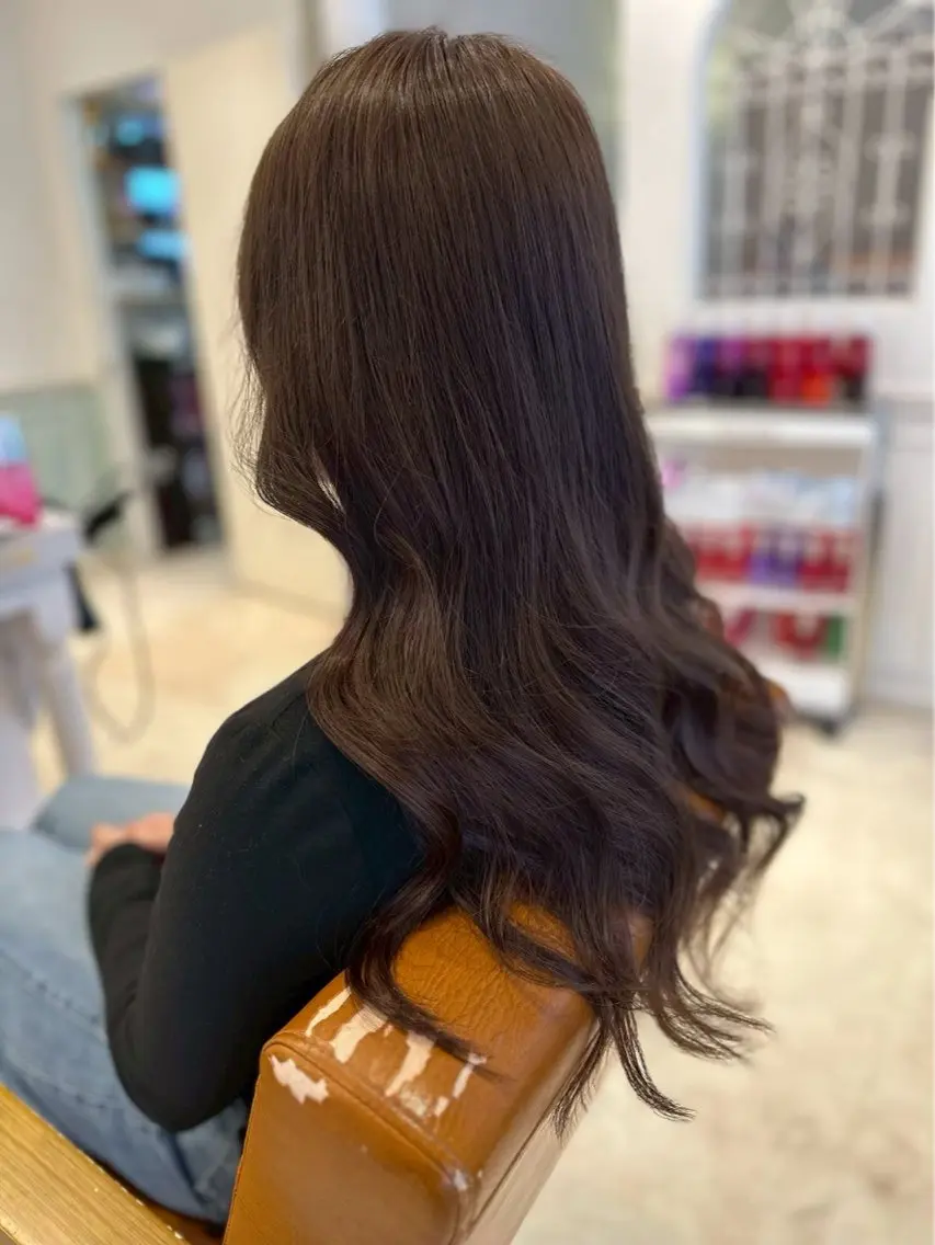 カラー ♻️ブリーチなし カラー♻️のヘアスタイル