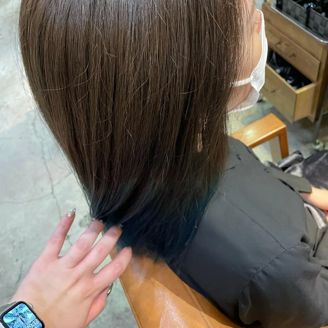 セミロング カラー 北川 智海のヘアスタイル