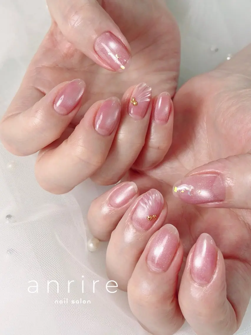 ネイル アートネイル クリアネイル ゴールド ラメ(グリッター) マグネットネイル nailsalon anrireのネイルデザイン