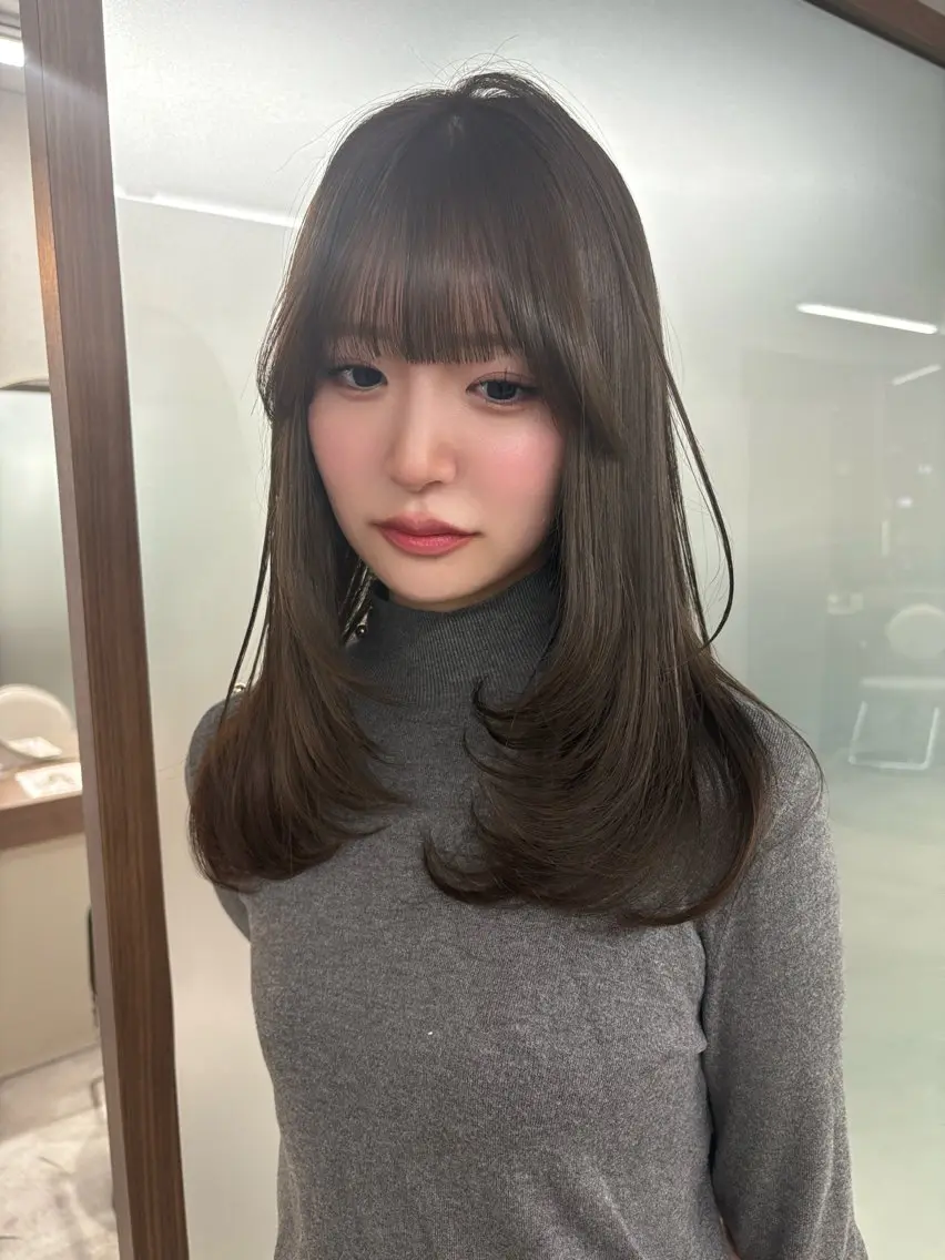 ミディアム 楠田 美空のヘアスタイル