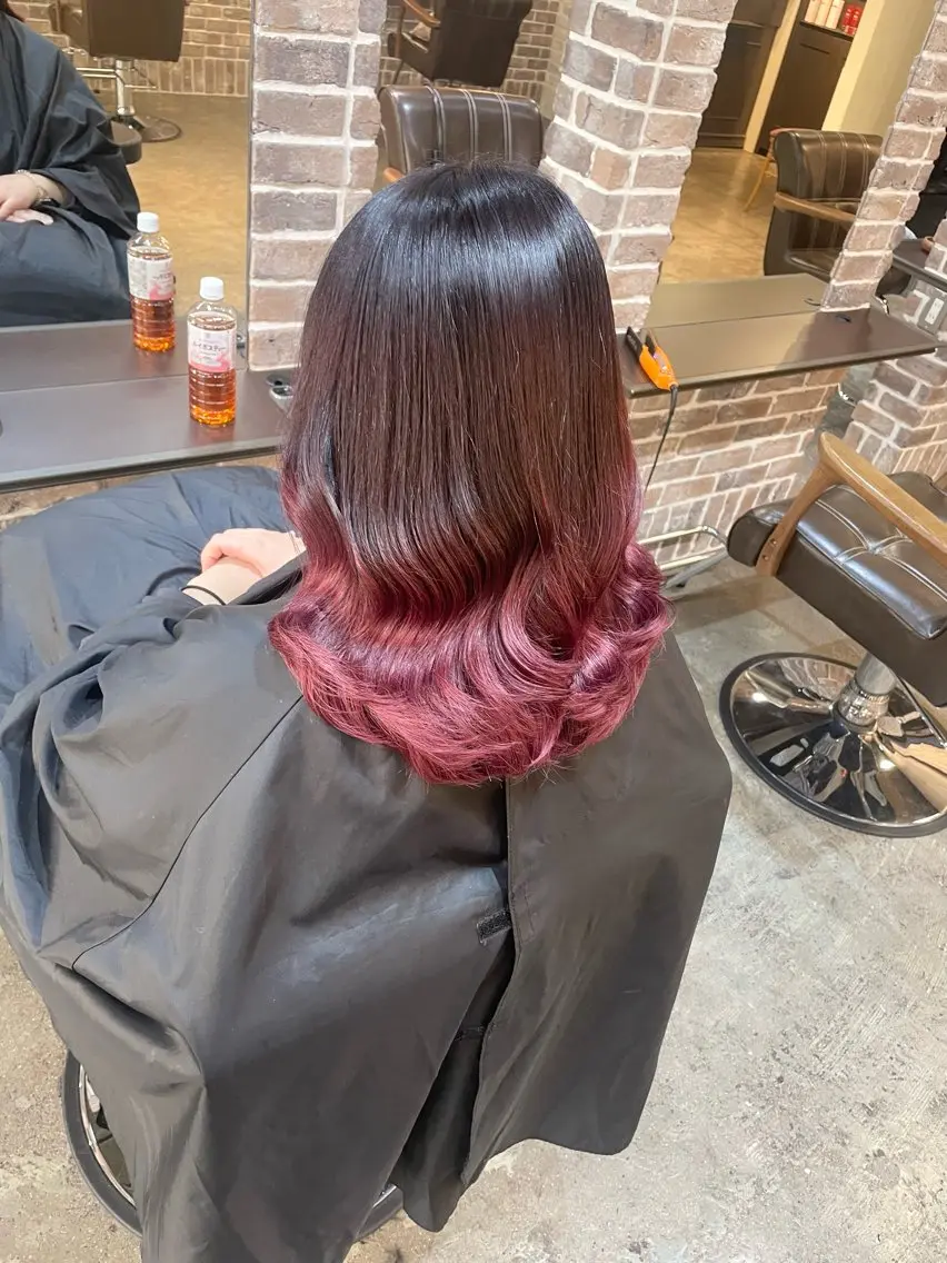 ミディアム カラー ブリーチ グラデーションカラー レッドカラー カット ヘアカラー トリートメント 艶カラー/インナー /グラデ/大西小百合のヘアスタイル