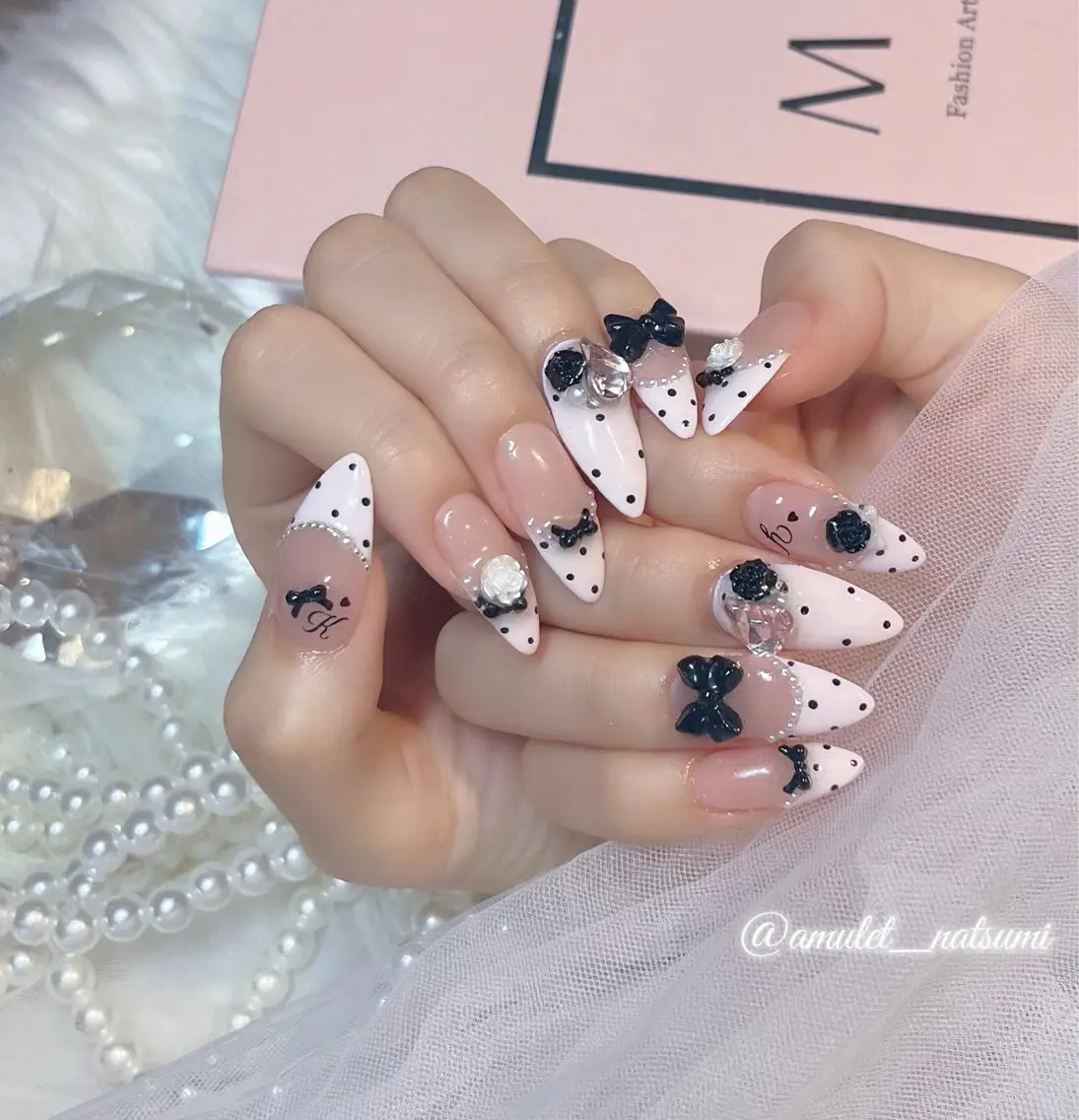 ネイル ガーリー amuletnail natsumiのネイルデザイン
