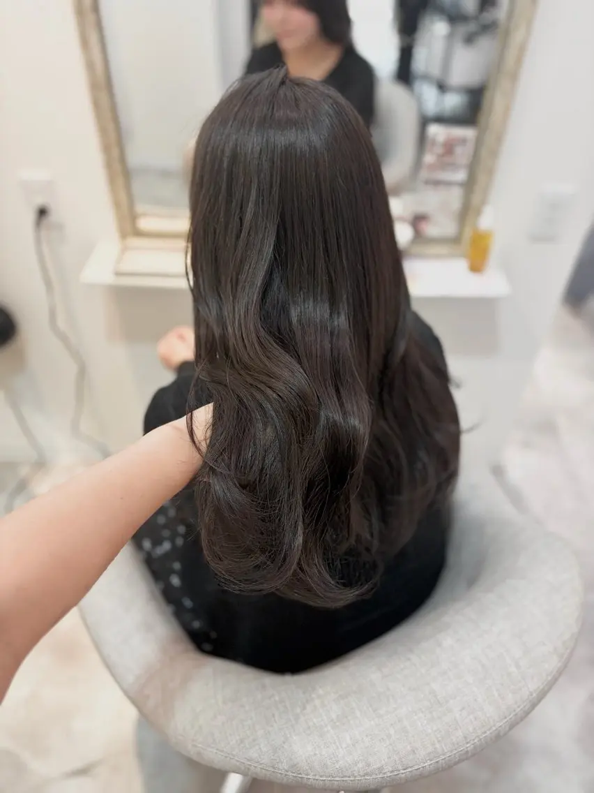 ロング カラー ヘアカラー 梅田ayana 垢抜けベージュ 🎀のヘアスタイル