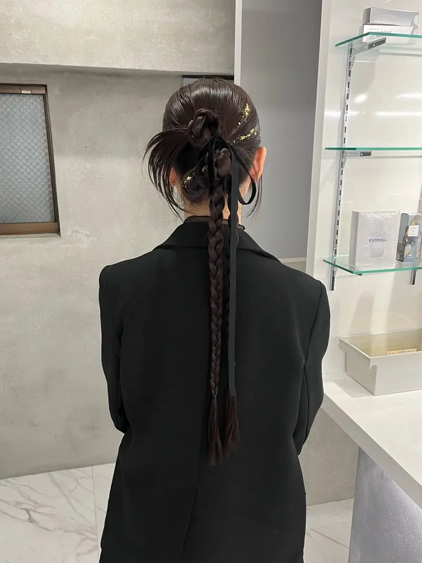 【ヘアセット】 お呼ばれヘアからイベント前まで♩.•の写真
