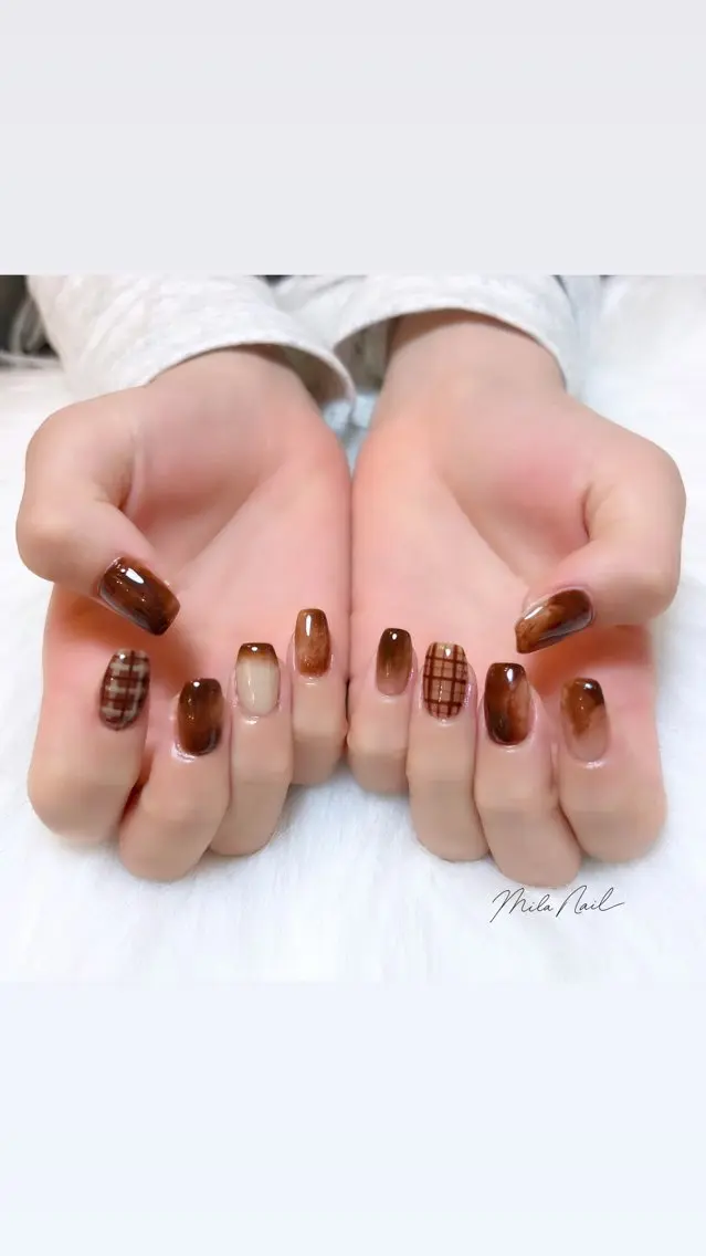 ネイル ブラウン 持ち込み ハンドネイル Mila Nail🐈のネイルデザイン