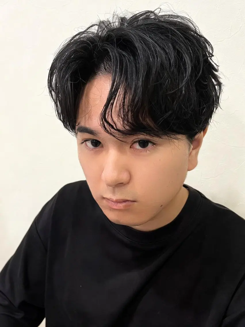 ショート WHITE ツバサのヘアスタイル