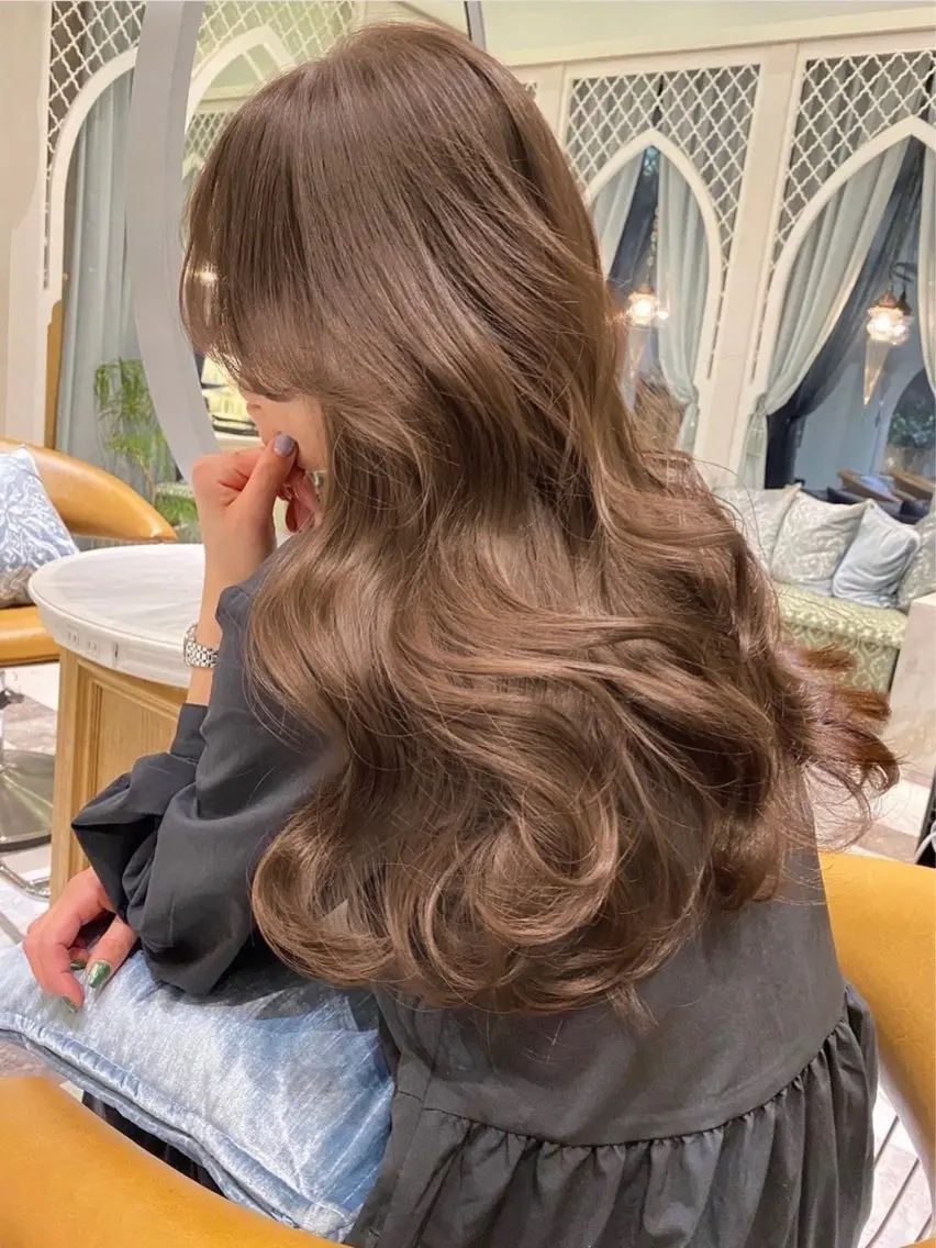 ロング カラー 透明感カラー🤎 中川智帆のヘアスタイル