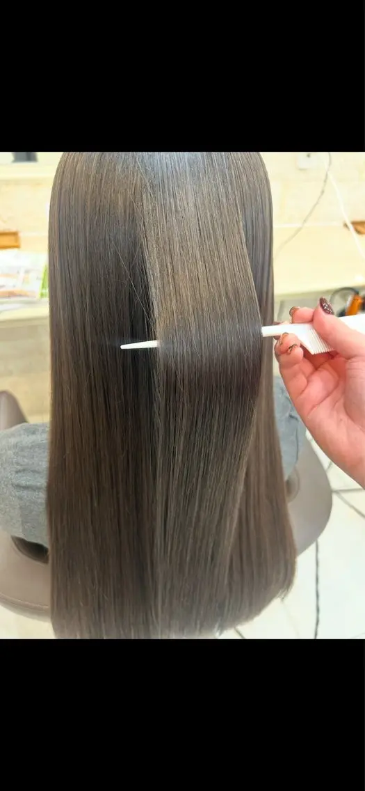 ロング ロング 縮毛矯正 縮毛矯正 安原 百愛のヘアスタイル
