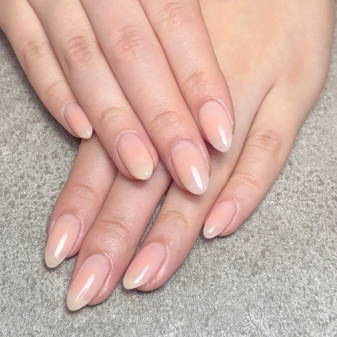 ネイル チークネイル nailroom DIASOMNIAのネイルデザイン