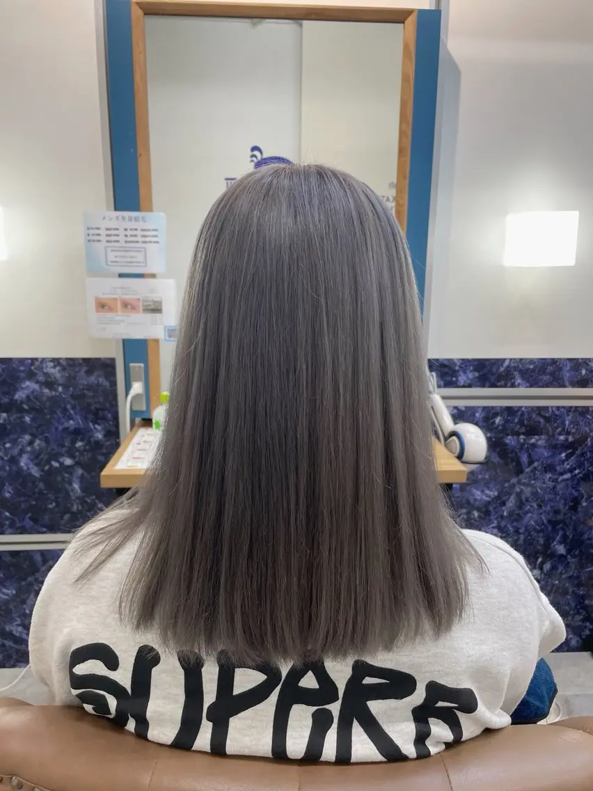 ロング カラー パープルカラー シルバー ヘアカラー トリートメント 🍒透明感カラー/ 艶カラー/さくら🍒のヘアスタイル