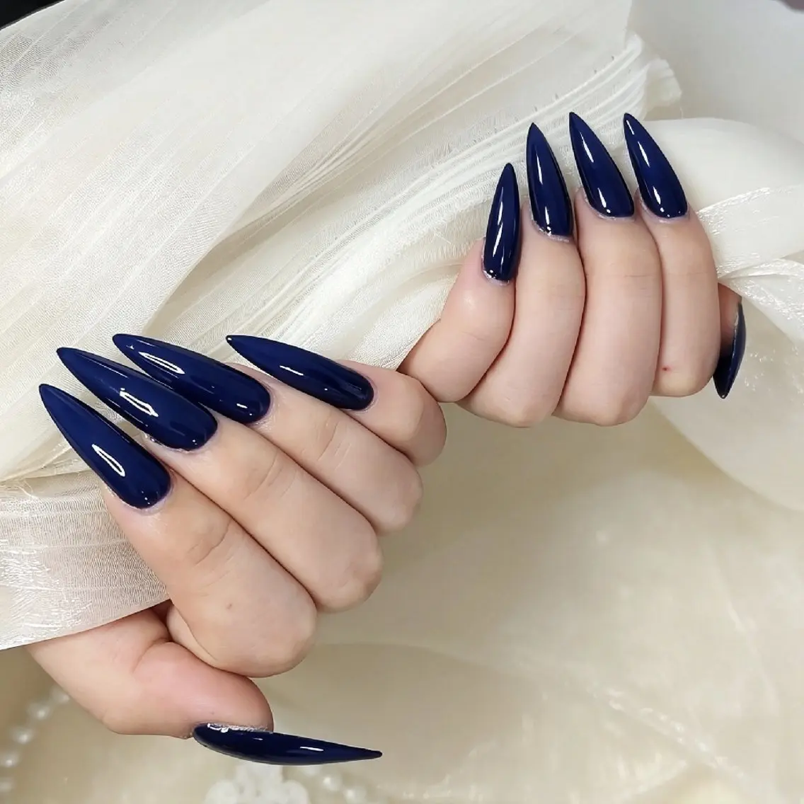 ネイル Kiki🎊 Vela Nailのネイルデザイン