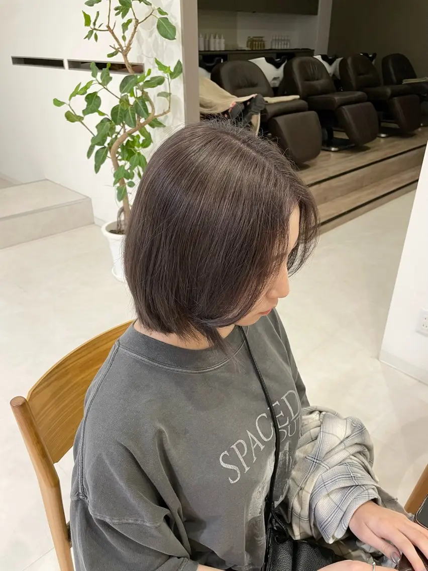 カラー amoretto kiraのヘアスタイル