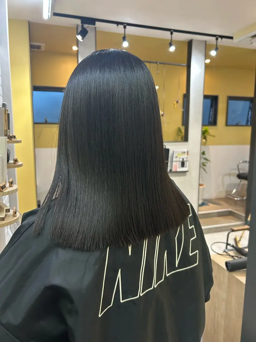 ミディアム カット トリートメント hubhair レイヤー/透明感のヘアスタイル