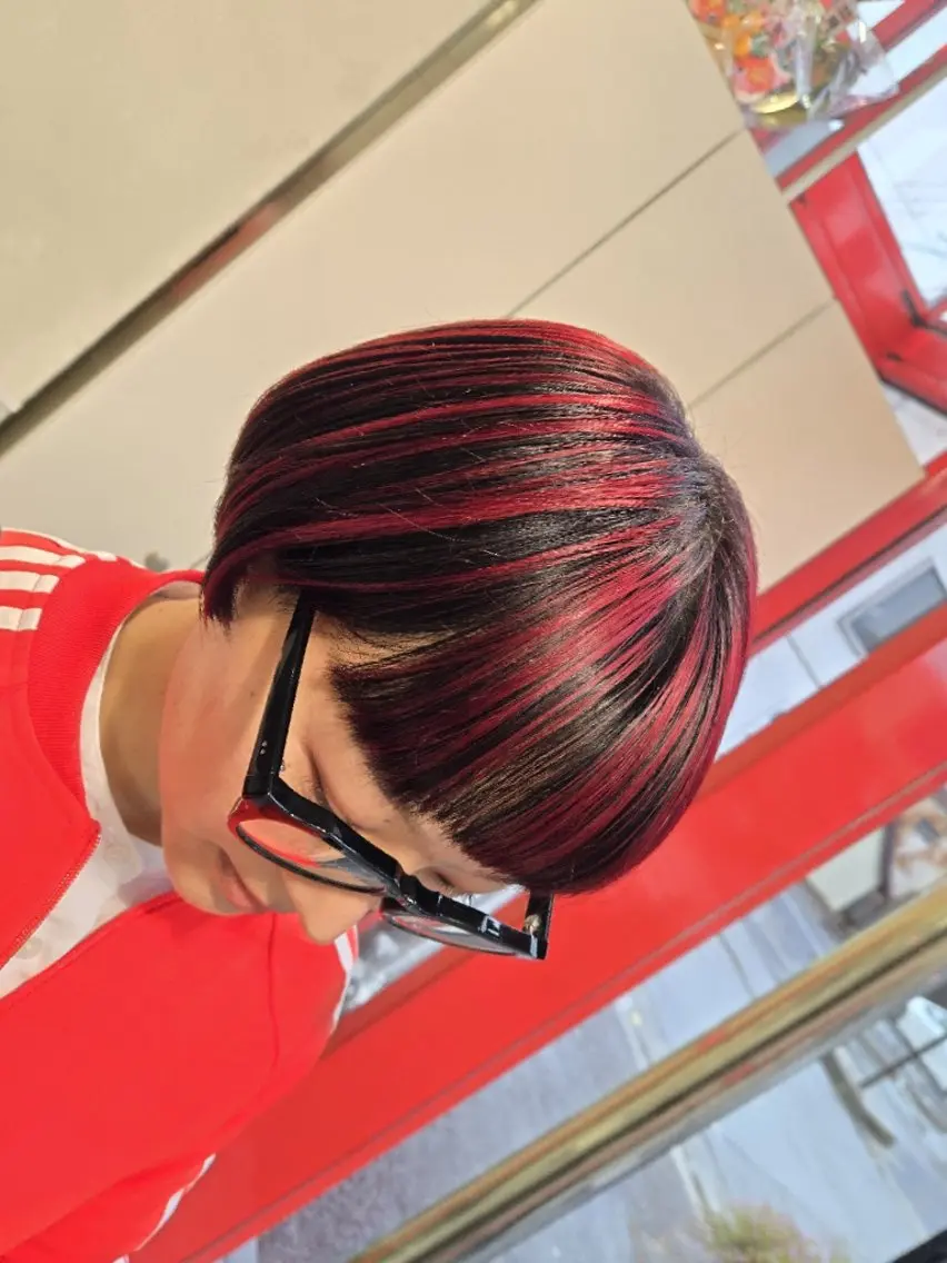ショート カラー ヘアカラー 遠藤 史秋のヘアスタイル
