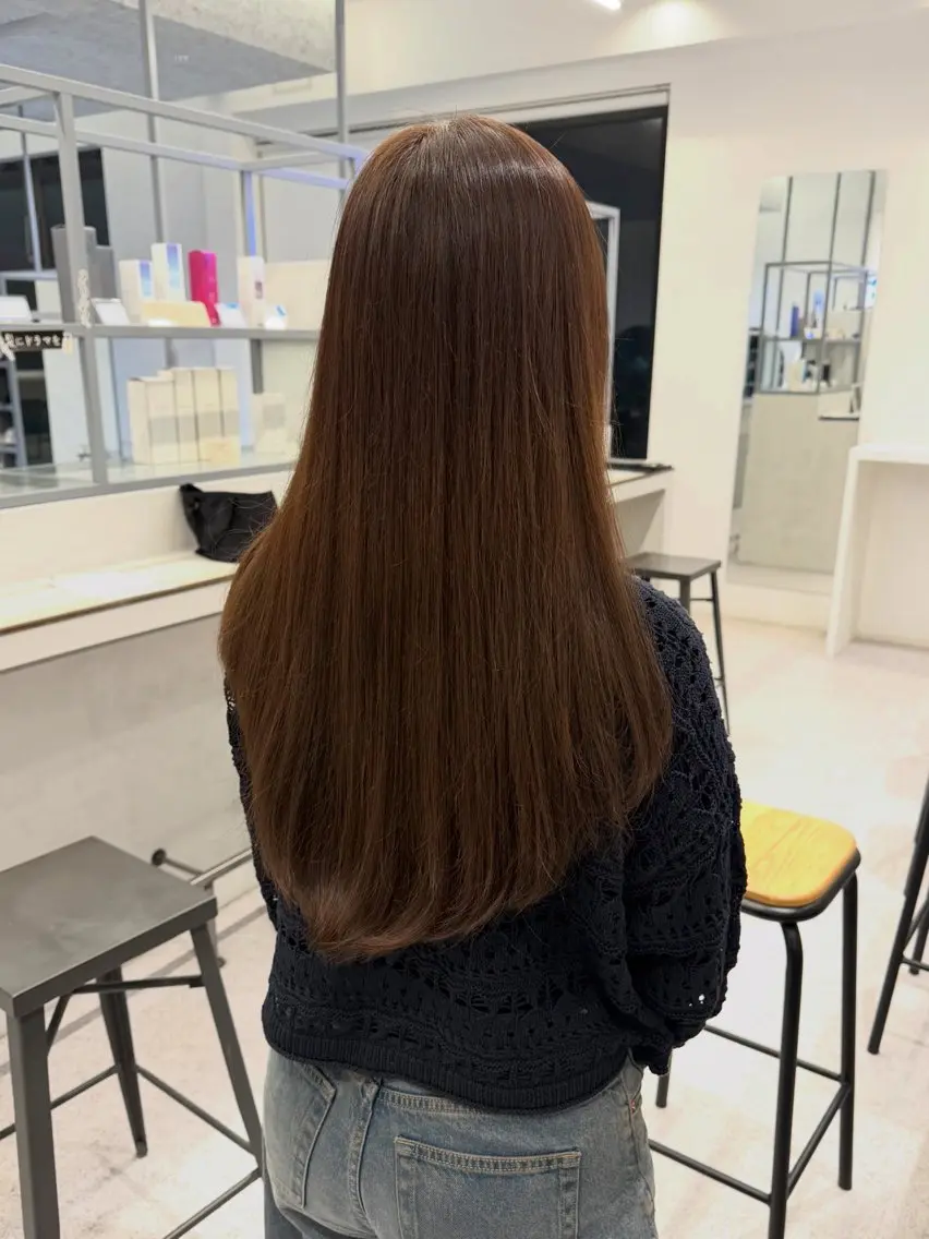 ロング ヘアカラー 中野 玲音のヘアスタイル