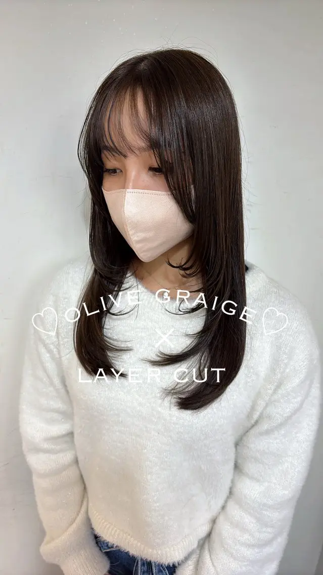 セミロング カラー 黒髪 ケアカラー ダブルカラー レイヤーカット カット ヘアカラー トリートメント 🍒桜井 優華🍒のヘアスタイル