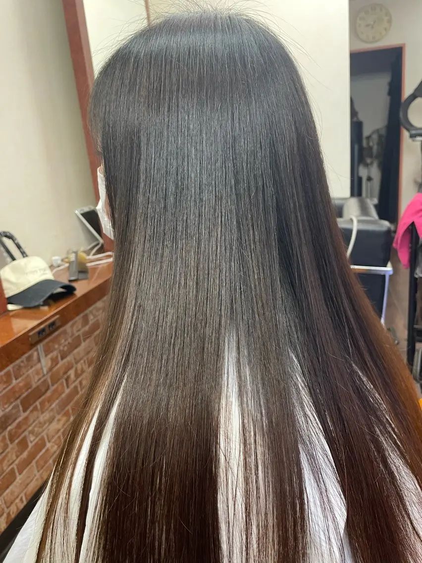 ロング 桧山 真のヘアスタイル
