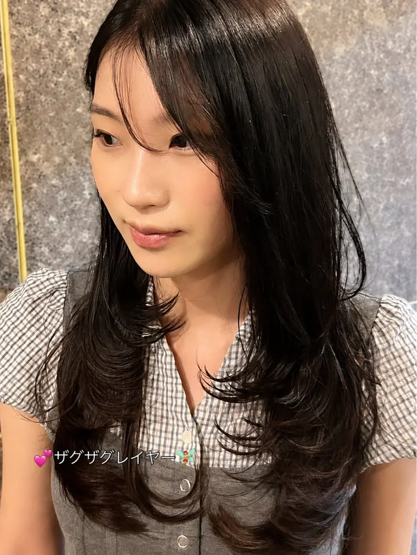 ロング カット募集中 AKARIのヘアスタイル